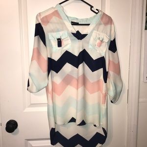 Rue21 quarter sleeve chevron shirt